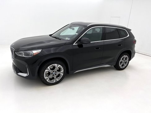 Certified 2025 BMW X1 xDrive28i w/ Convenience Package image 5