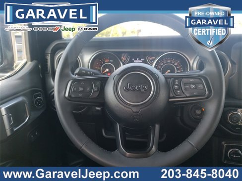 Used 2023 Jeep Wrangler Willys image 28