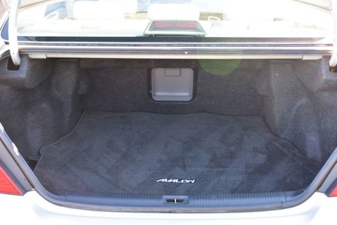 Used 2000 Toyota Avalon XL image 30