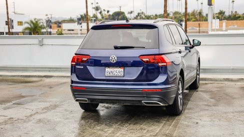 Used 2021 Volkswagen Tiguan S image 9