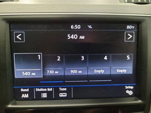 Used 2017 Volkswagen Golf S image 25