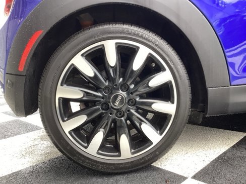 Used 2019 MINI Cooper 2-Door Hardtop image 34