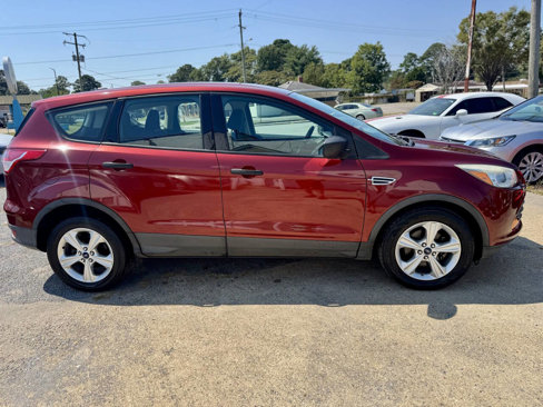 Used 2016 Ford Escape S image 9