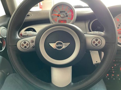 Used 2006 MINI Cooper Hardtop image 15