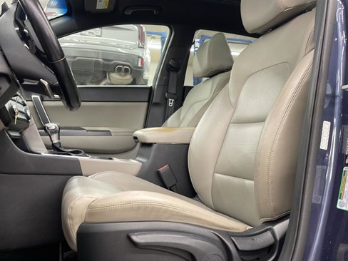 Used 2020 Kia Sportage S w/ S Sunroof Package image 11