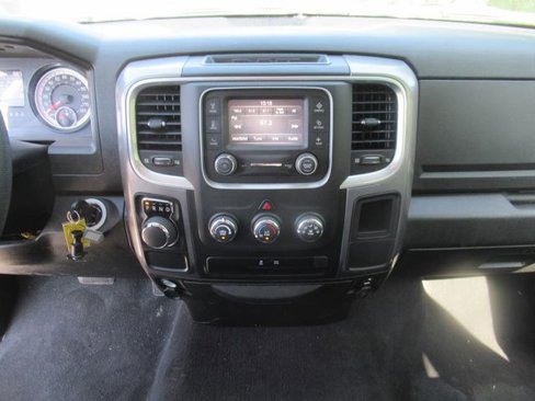 Used 2024 RAM 1500 Classic SLT image 22