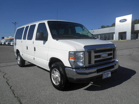 Used 2014 Ford E-350 and Econoline 350 XLT image 1
