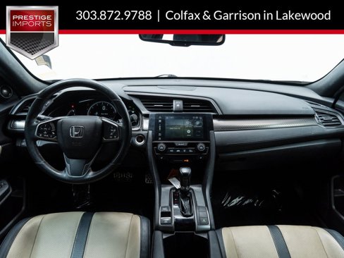 Used 2018 Honda Civic Sport Touring image 17