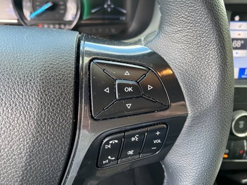 Used 2019 Ford Explorer XLT w/ Equipment Group 202A image 27
