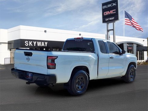 Used 2024 Nissan Frontier S w/ Technology Package image 5