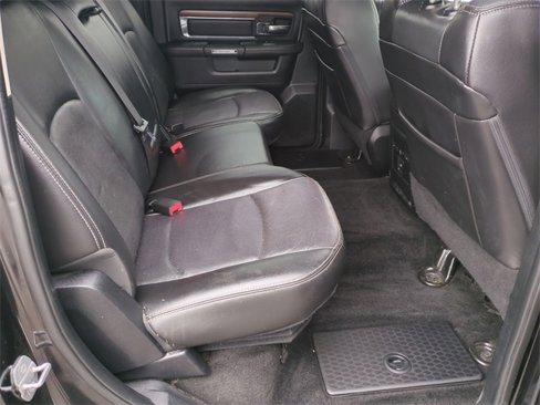 Used 2015 RAM 1500 Laramie w/ Convenience Group image 32