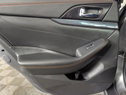 Used 2019 Nissan Maxima SR w/ Premium Package image 32