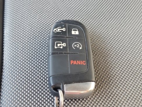 Used 2022 RAM ProMaster 2500 w/ Driver Convenience Group image 36