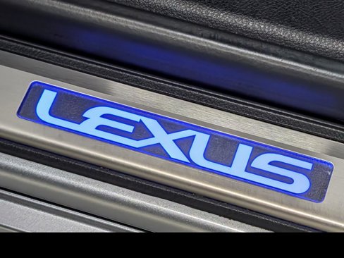 Used 2022 Lexus ES 300h w/ Premium Package image 16