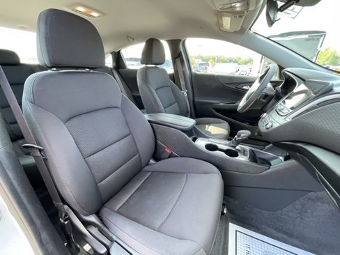 Used 2023 Chevrolet Malibu LT image 27