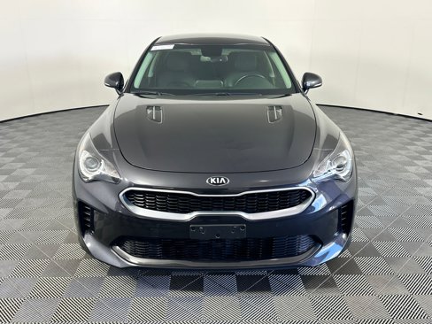 Used 2019 Kia Stinger image 6