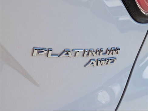 Used 2018 Nissan Murano Platinum image 10