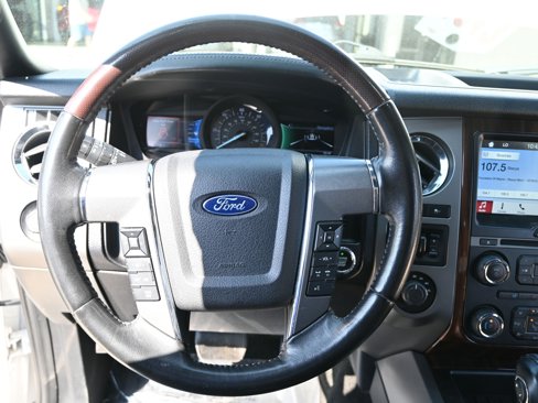 Used 2017 Ford Expedition EL Platinum image 21