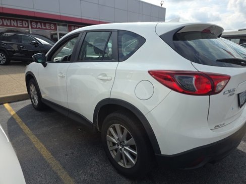 Used 2016 MAZDA CX-5 Sport image 2
