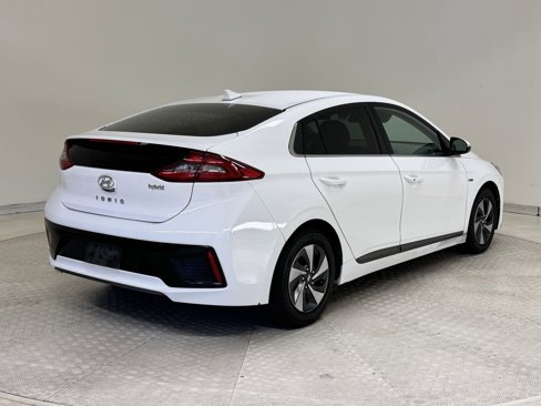 Used 2017 Hyundai Ioniq SEL w/ Tech Package 02 image 5