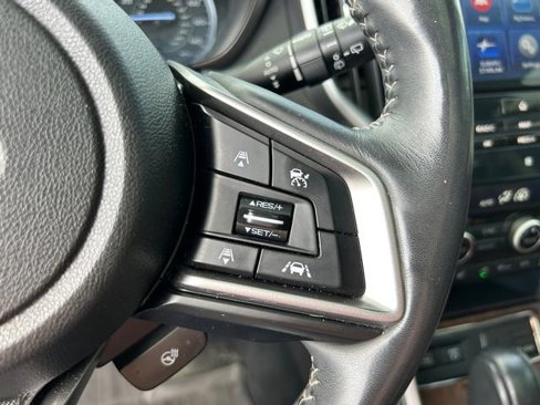 Used 2019 Subaru Ascent Touring image 18