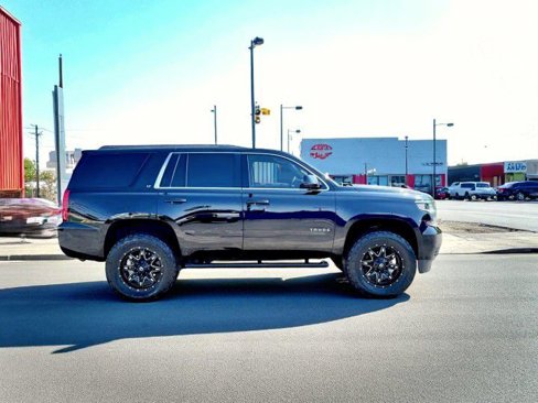 Used 2015 Chevrolet Tahoe LT image 2