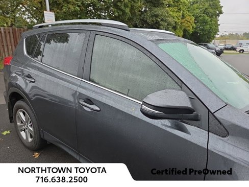 Used 2015 Toyota RAV4 XLE image 3