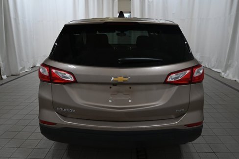 Used 2019 Chevrolet Equinox LS w/ LS Convenience Package image 11