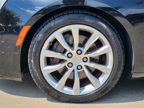 Used 2016 Cadillac XTS Luxury w/ Driver Awareness Package image 22