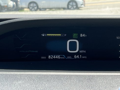 Used 2017 Toyota Prius Prime Plus image 18