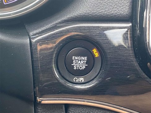 Used 2020 Jeep Grand Cherokee Trailhawk image 22
