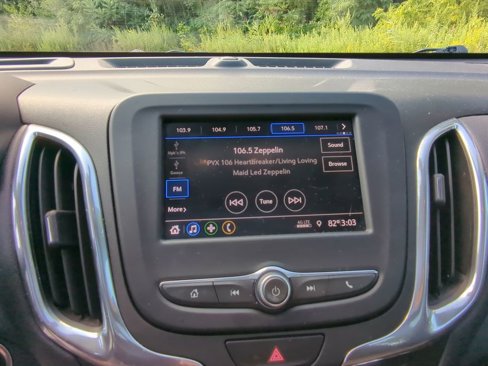 Used 2020 Chevrolet Equinox LT image 11