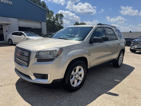 Used 2014 GMC Acadia SLE image 3