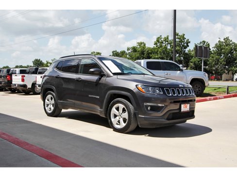 Used 2019 Jeep Compass Latitude w/ Popular Equipment Group image 2