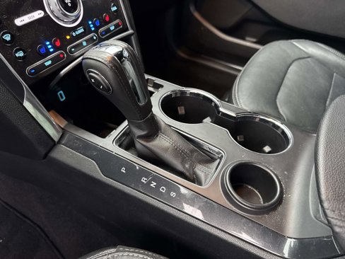 Used 2019 Ford Explorer Limited w/ Ford Safe & Smart Package image 25