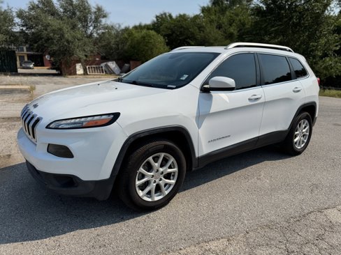 Used 2017 Jeep Cherokee Latitude w/ Trailer Tow Group image 3