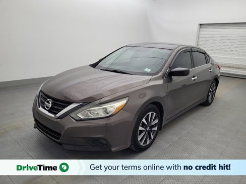 Used 2016 Nissan Altima 2.5 SV image 1