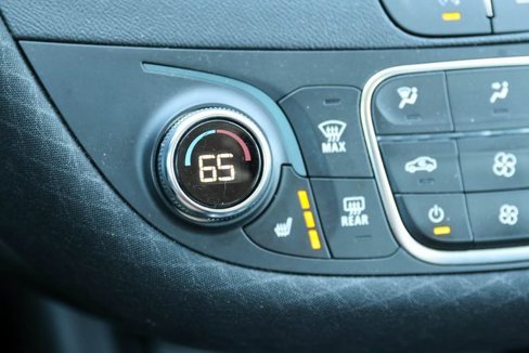 Used 2023 Chevrolet Malibu LT image 23