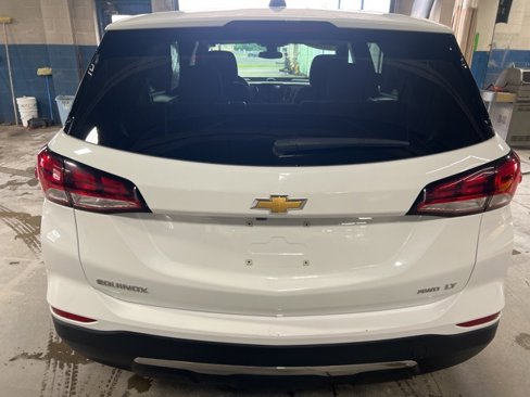 Used 2023 Chevrolet Equinox LT image 4