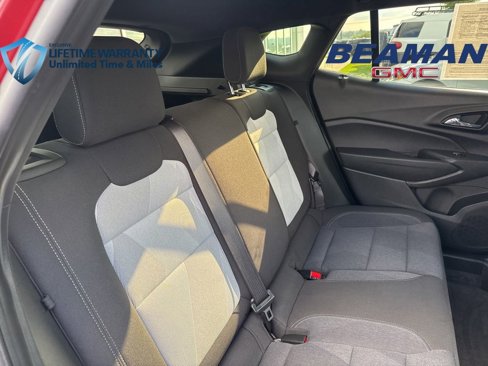 Certified 2024 Chevrolet Trax RS w/ Sunroof Package image 27