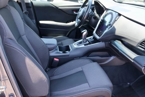 Used 2020 Subaru Outback Premium image 17