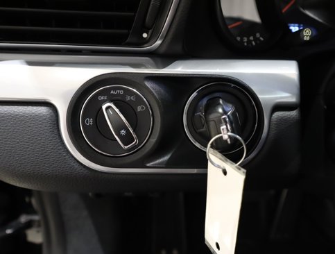Used 2018 Porsche 911 Carrera image 21