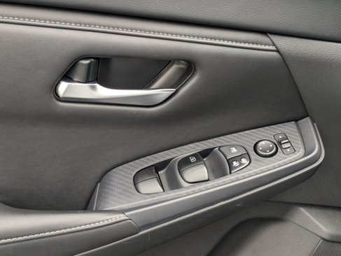 Certified 2023 Nissan Sentra SV image 12