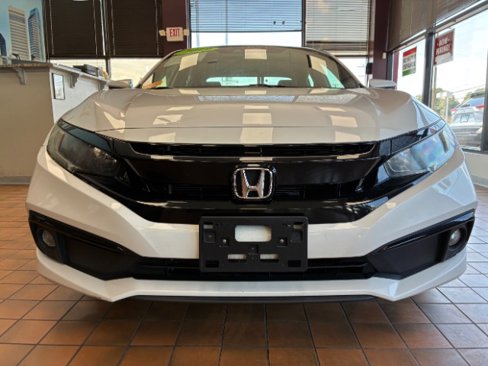 Used 2019 Honda Civic Sport image 3