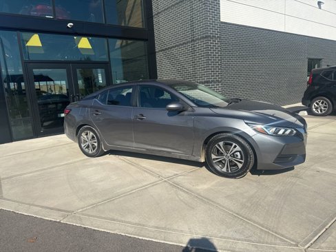 Used 2022 Nissan Sentra SV image 4