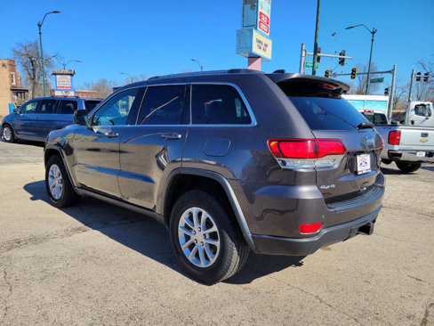 Used 2021 Jeep Grand Cherokee Laredo image 7
