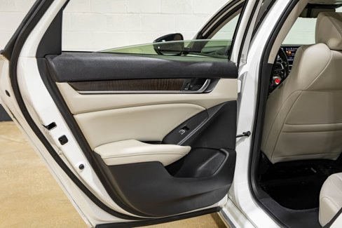 Used 2018 Honda Accord EX-L image 34