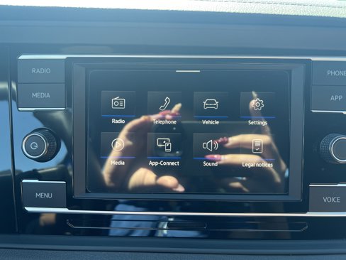 Used 2022 Volkswagen Jetta Sport image 23