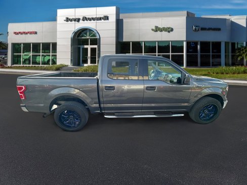 Used 2020 Ford F150 XLT image 8
