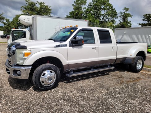 Used 2015 Ford F350 Lariat w/ Lariat Ultimate Package image 3